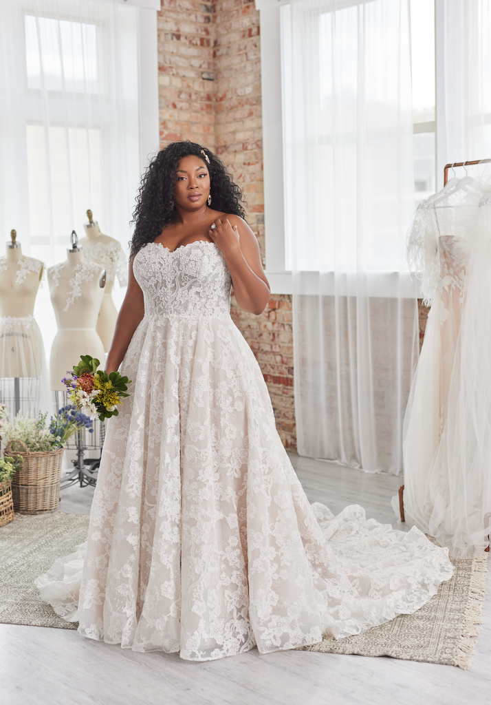 Curvy Plus Wedding Dresses - Butterfly Boutique Bicester